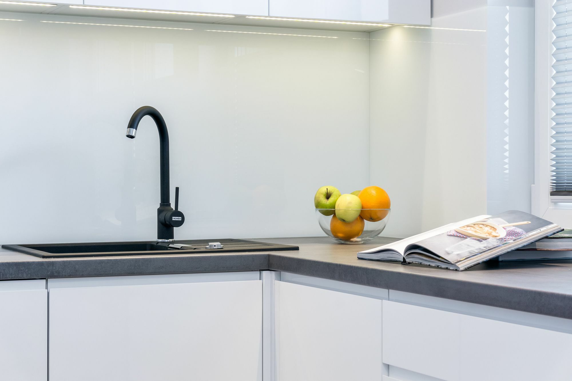 סופוט Elite Apartments Oliwa Business Center מראה חיצוני תמונה